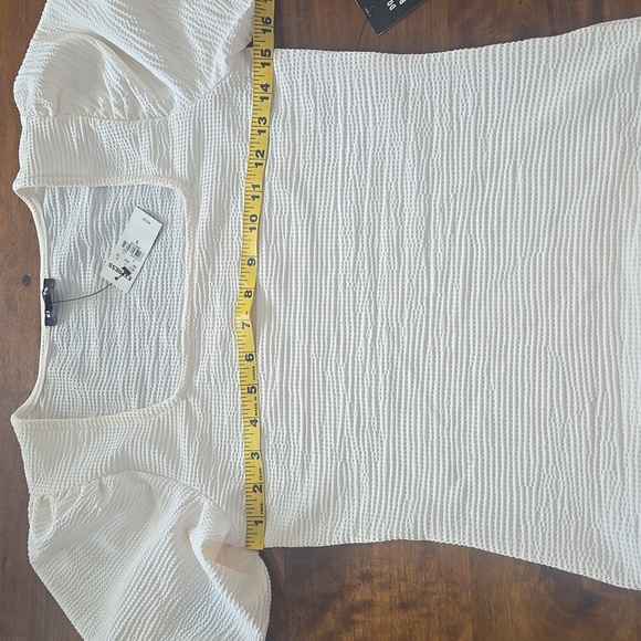 NWT Express Puff Sleeve Square Neck Textured Ivory Bodysuit Size Small - Picture 6 of 8